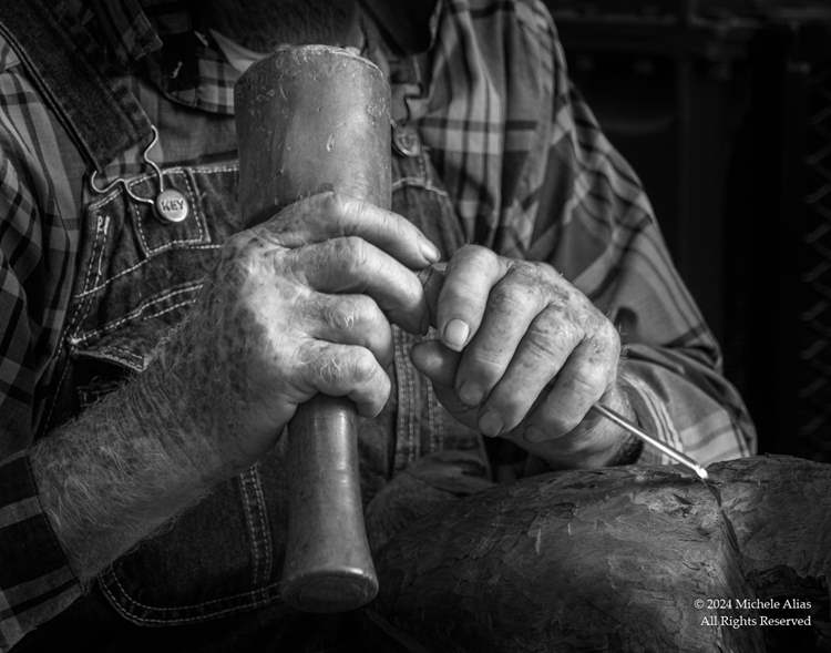 Michele Alias_Hands at Work - The Carver