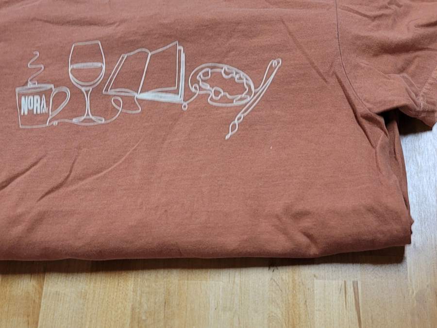 burnt orange lineart t-shirt